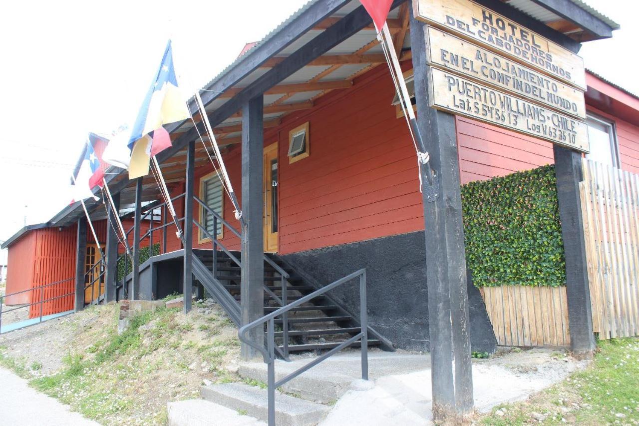 Hotel Forjadores Del Cabo De Hornos Puerto Williams Exteriör bild
