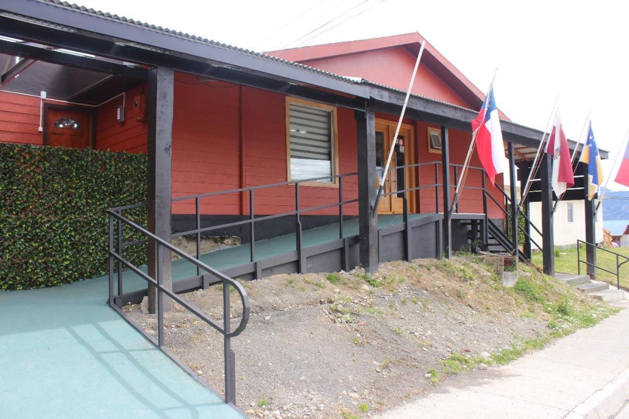 Hotel Forjadores Del Cabo De Hornos Puerto Williams Exteriör bild